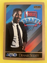 1990 SkyBox Base Set #363 Dennis Scott