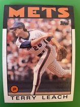 1986 Topps Base Set #774 Terry Leach