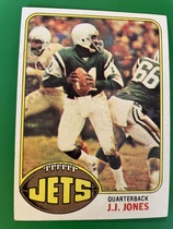 1976 Topps Base Set #186 J.J. Jones
