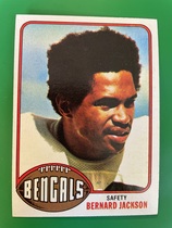 1976 Topps Base Set #449 Bernard Jackson