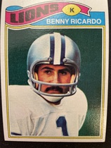 1977 Topps Base Set #374 Benny Ricardo