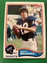 1982 Topps Base Set #416 Scott Brunner