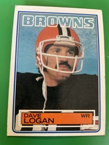 1983 Topps Base Set #252 Dave Logan