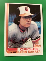 1982 Topps Base Set #136 Lenn Sakata