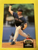 1992 Stadium Club Base Set #732 Mike Gardiner