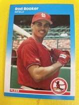 1987 Fleer Update #7 Rod Booker