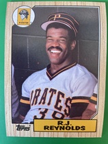 1987 Topps Base Set #109 R.J. Reynolds