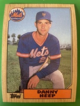 1987 Topps Base Set #241 Danny Heep