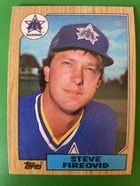 1987 Topps Base Set #357 Steve Fireovid