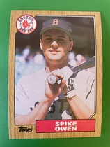 1987 Topps Base Set #591 Spike Owen