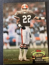 1992 Stadium Club Base Set #86 Vince Newsome