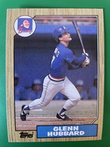 1987 Topps Base Set #745 Glenn Hubbard