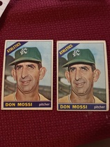 1966 Topps Base Set #74 Don Mossi
