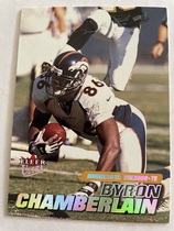 2001 Ultra Base Set #90 Byron Chamberlain