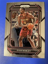 2022 Panini Prizm #81 Evan Mobley