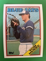 1988 Topps Base Set #220 Tom Henke