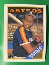 1988 Topps Base Set #368 Gerald Young