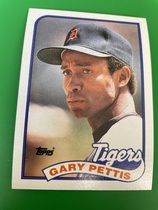 1989 Topps Base Set #146 Gary Pettis