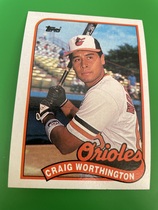 1989 Topps Base Set #181 Craig Worthington