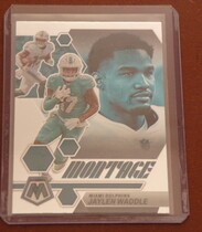 2023 Panini Mosaic Montage #M-16 Jaylen Waddle