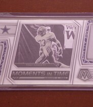 2023 Panini Mosaic Moments in Time #MT-25 Tony Dorsett