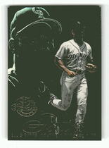 1997 Flair Showcase Row 2 Style #179 Ellis Burks