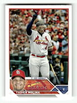 2023 Topps Base Set #4 Yadier Molina