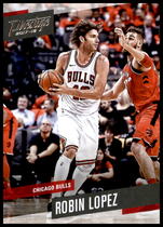 2017 Panini Prestige #15 Robin Lopez