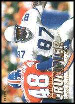 1997 Fleer Base Set #211 Carlester Crumpler