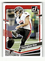 2023 Donruss Base Set #15 Younghoe Koo