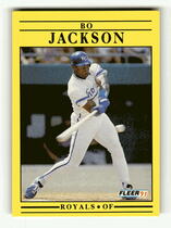 1991 Fleer Base Set #561 Bo Jackson