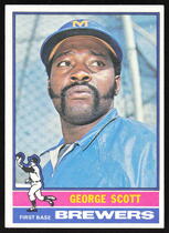 1976 Topps Base Set #15 George Scott