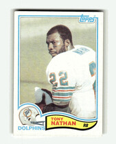 1982 Topps Base Set #133 Tony Nathan