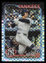 2024 Topps Chrome X-Fractor #150 Juan Soto