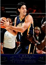 2013 Panini Base Set #137 Luis Scola