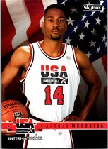 1994 SkyBox USA #1 Alonzo Mourning