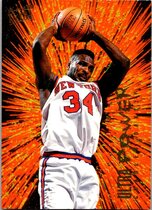 1994 Ultra Power #7 Charles Oakley