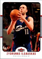 2006 Fleer Base Set #30 Zydrunas Ilgauskas