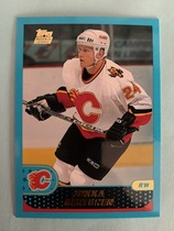 2001 Topps Base Set #340 Jukka Hentunen