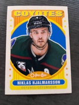 2021 Upper Deck O-Pee-Chee OPC Retro #375 Niklas Hjalmarsson