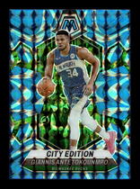 2023 Panini Mosaic Reactive Blue Mosaic #279 Giannis Antetokounmpo