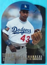 1995 Flair Today's Spotlight #7 Raul Mondesi