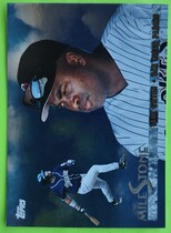 1998 Topps Milestones #MS6 Tony Gwynn