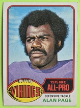1976 Topps Base Set #150 Alan Page