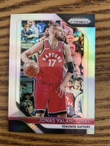 2018 Panini Prizm Prizm Silver #93 Jonas Valanciunas