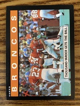 1985 Topps Base Set #235 John Elway