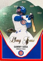 2000 Fleer Showcase Long Gone #LG1 Sammy Sosa