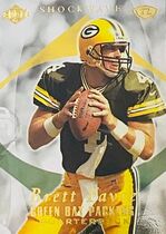 1999 Collectors Edge Advantage Shockwaves #SW9 Brett Favre
