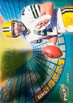 1999 Pacific Dynagon Turf #8 Brett Favre
