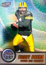 1998 Pacific Dynagon Turf #7 Brett Favre